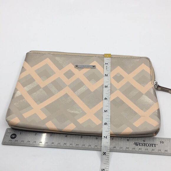 Stella & Dot Capri Pouch Clutch Metallic Chevron Pattern Rose Gold - Picture 15 of 16
